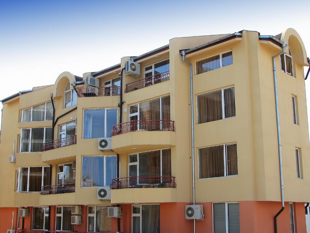 Panorama Krim Beach Apartment Равда Экстерьер фото